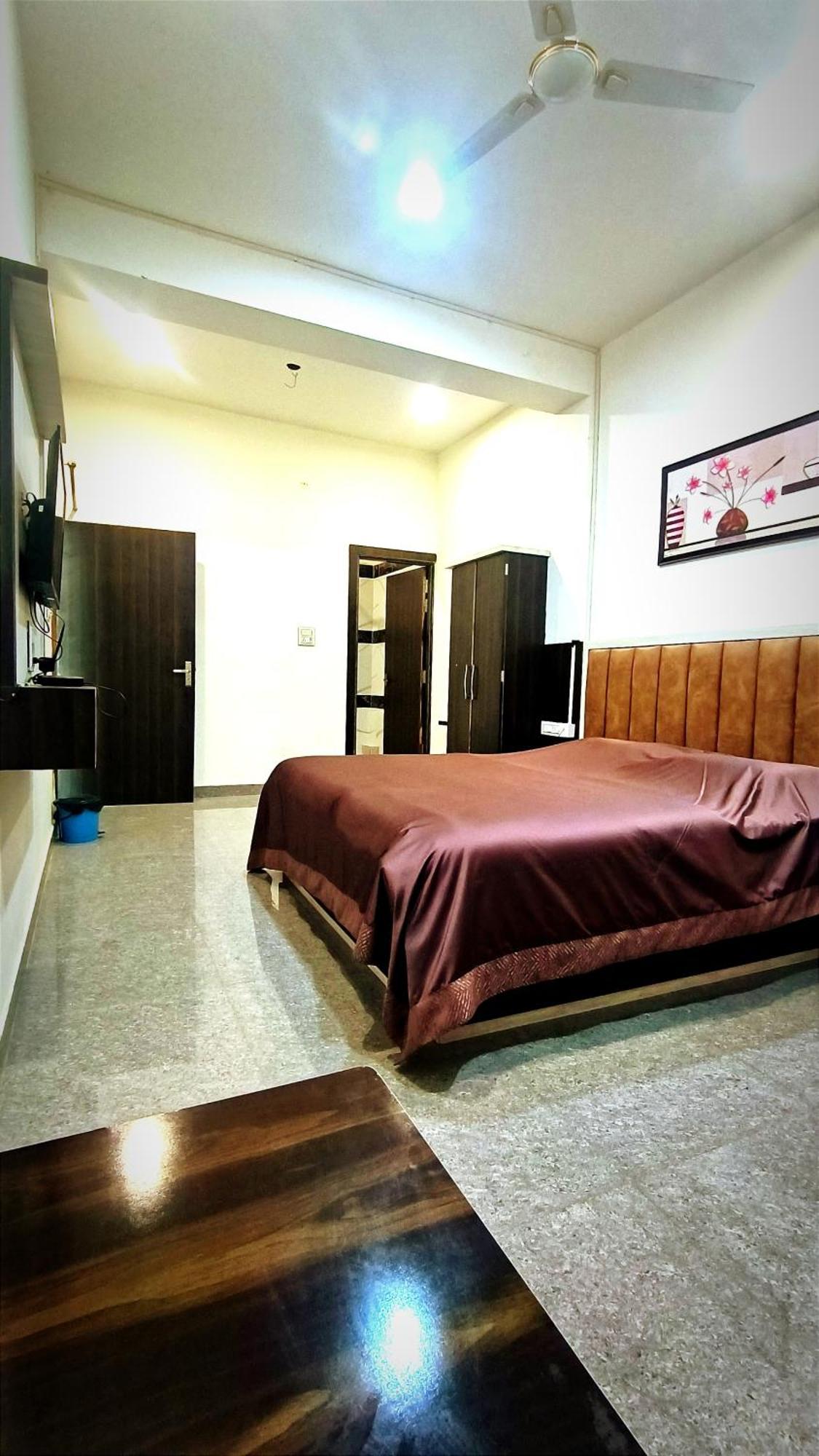 Hotel Mahaveer Chanderi Экстерьер фото
