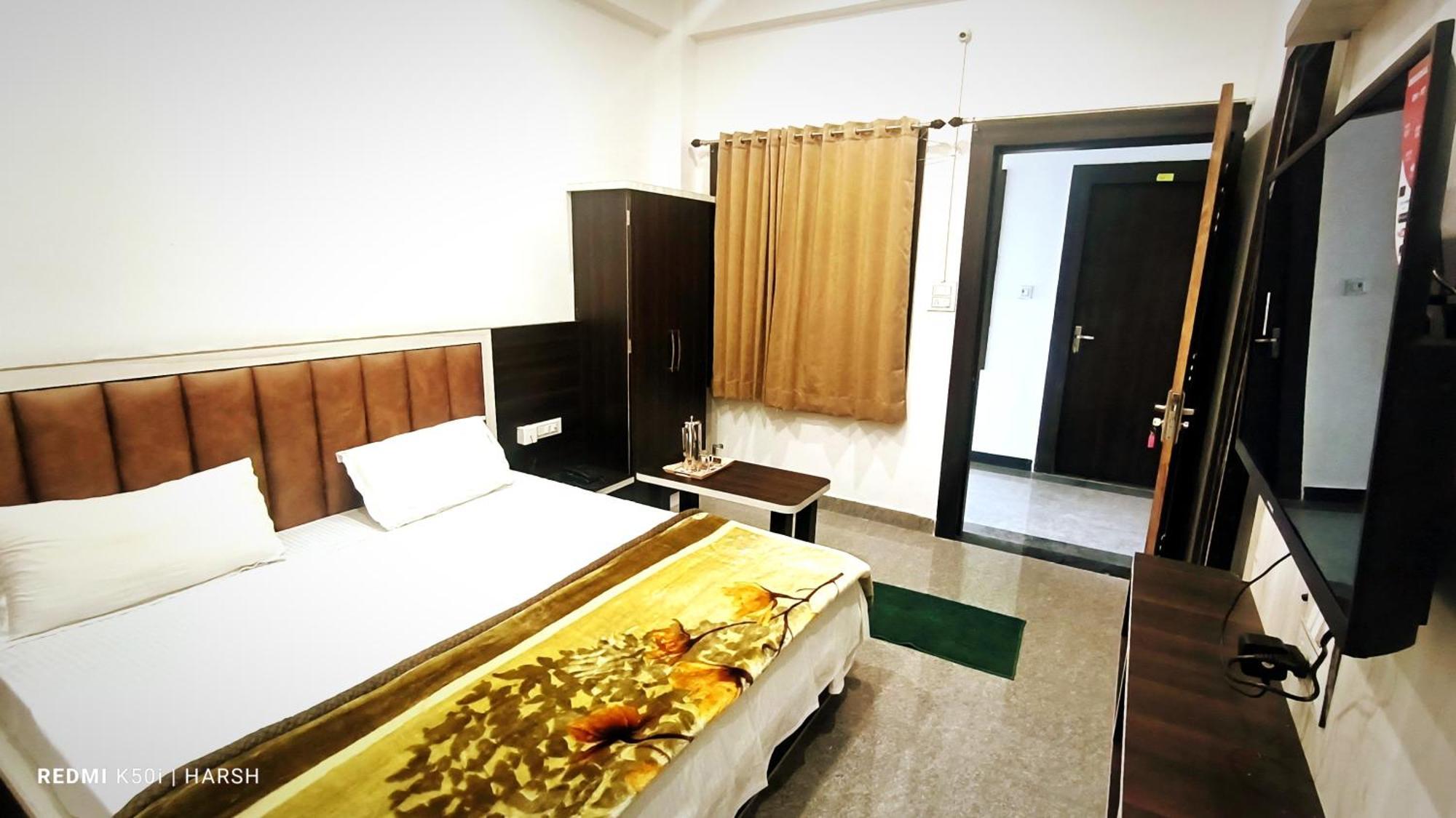 Hotel Mahaveer Chanderi Экстерьер фото